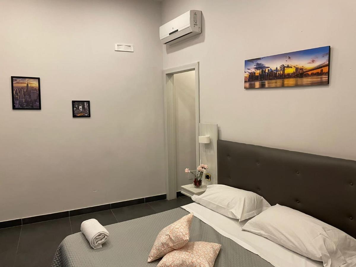 Bed & Breakfast Oceania Naples