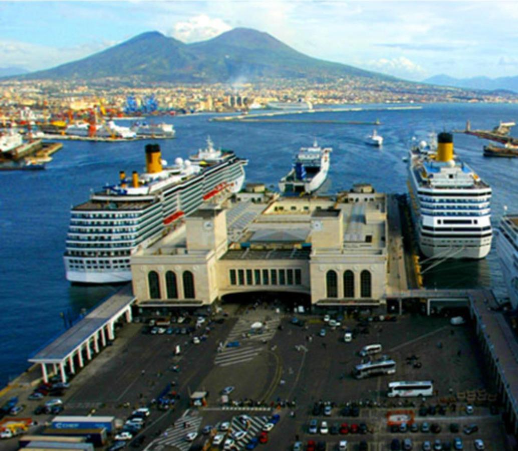 Marika Toledo Naples