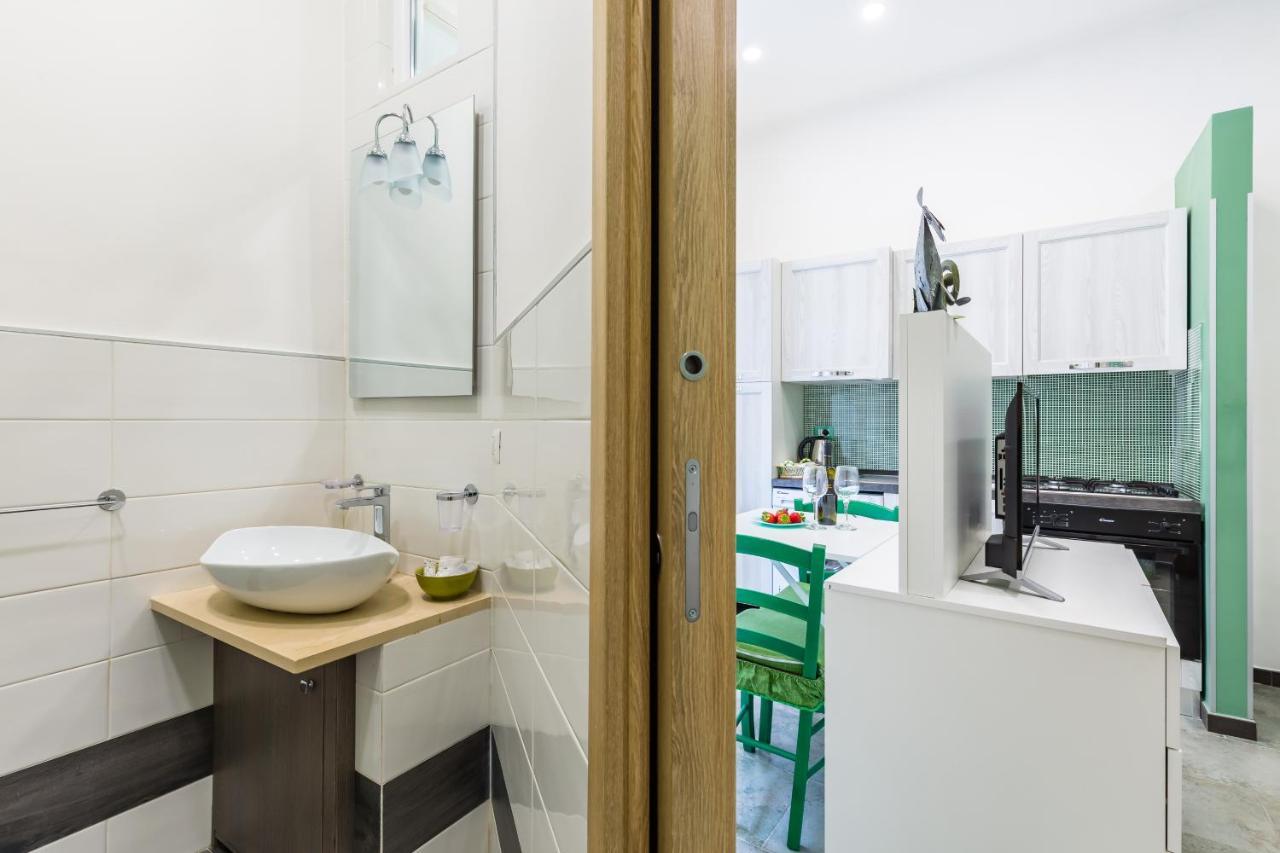 Apartment Gelso Complex And Flat By Napoliapartments
