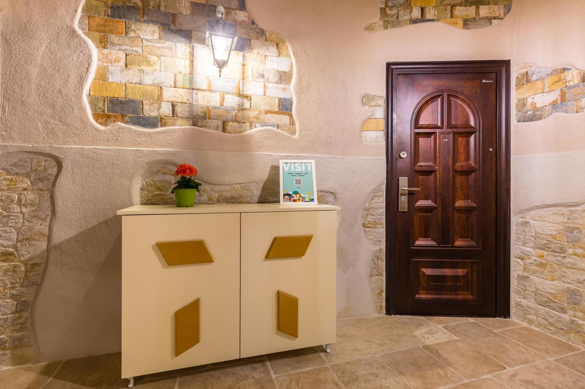 Gelso Complex And Flat By Napoliapartments Apartment Naples