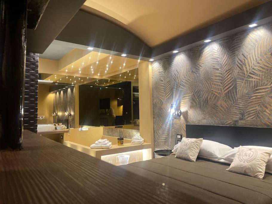 Montesantogroup House Nel Centro Di Holiday home Naples