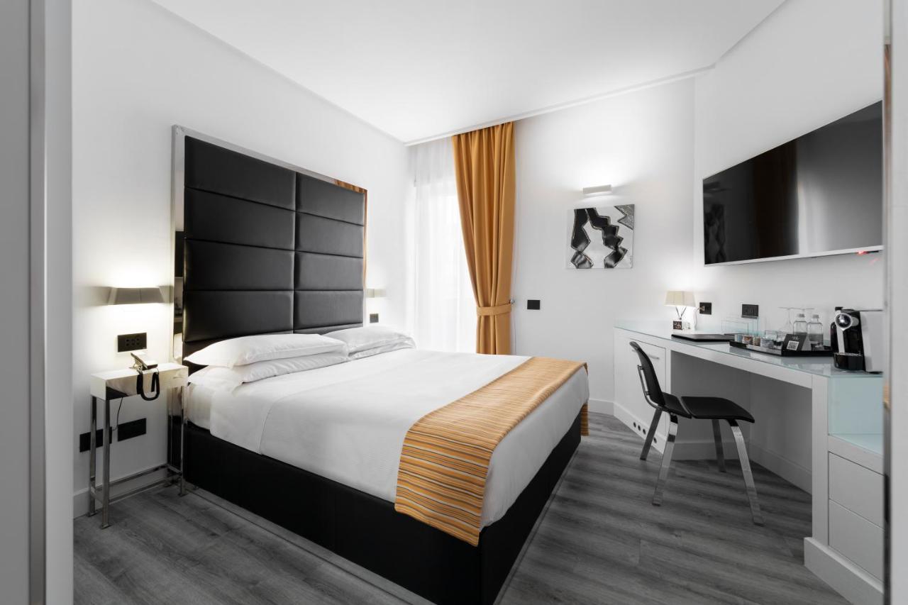 Hotel Lhp Palace & Naples