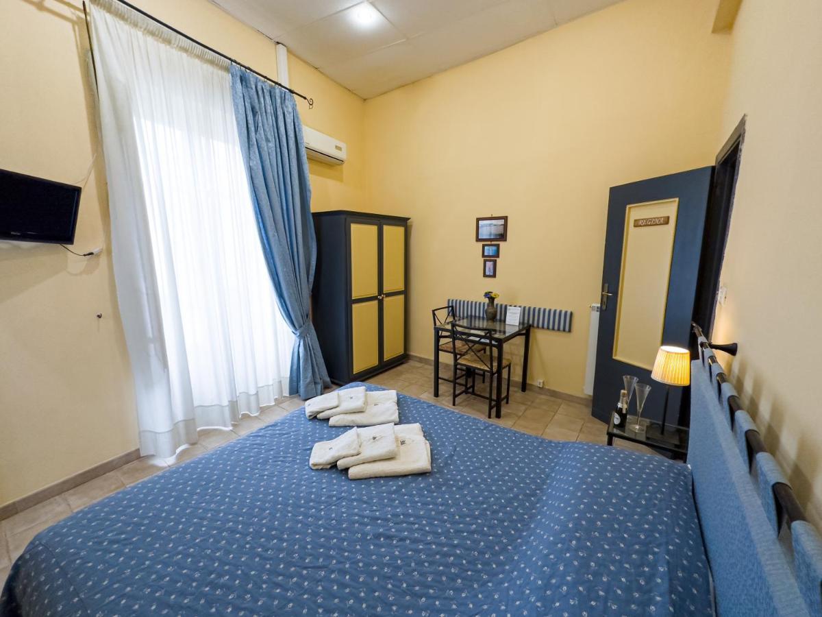 Monteoliveto Naples
