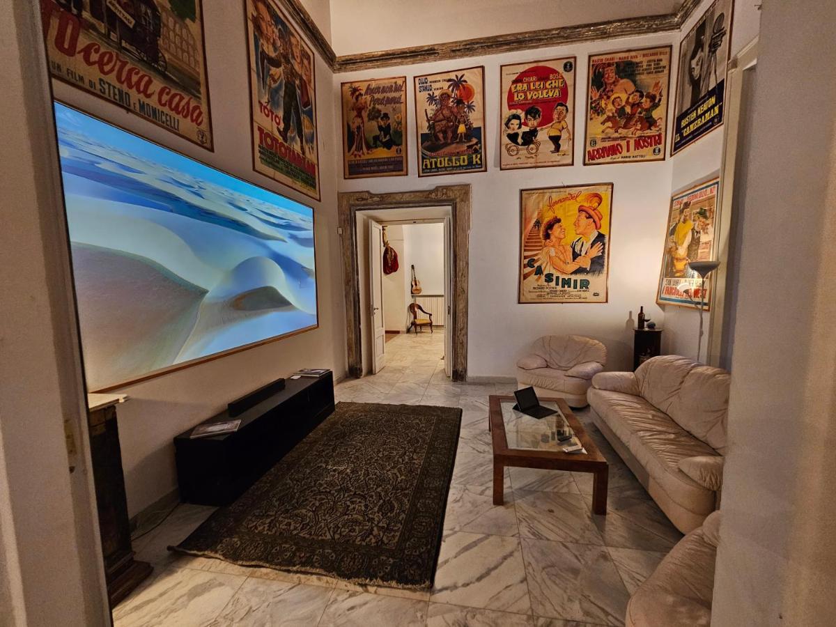 The Spanish Palace, Suites, Rooms, & Terraces 3*