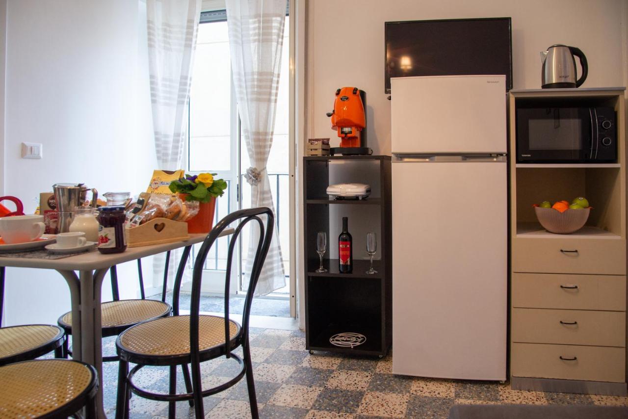 Domus Anticaglia By Domusextra Apartment *