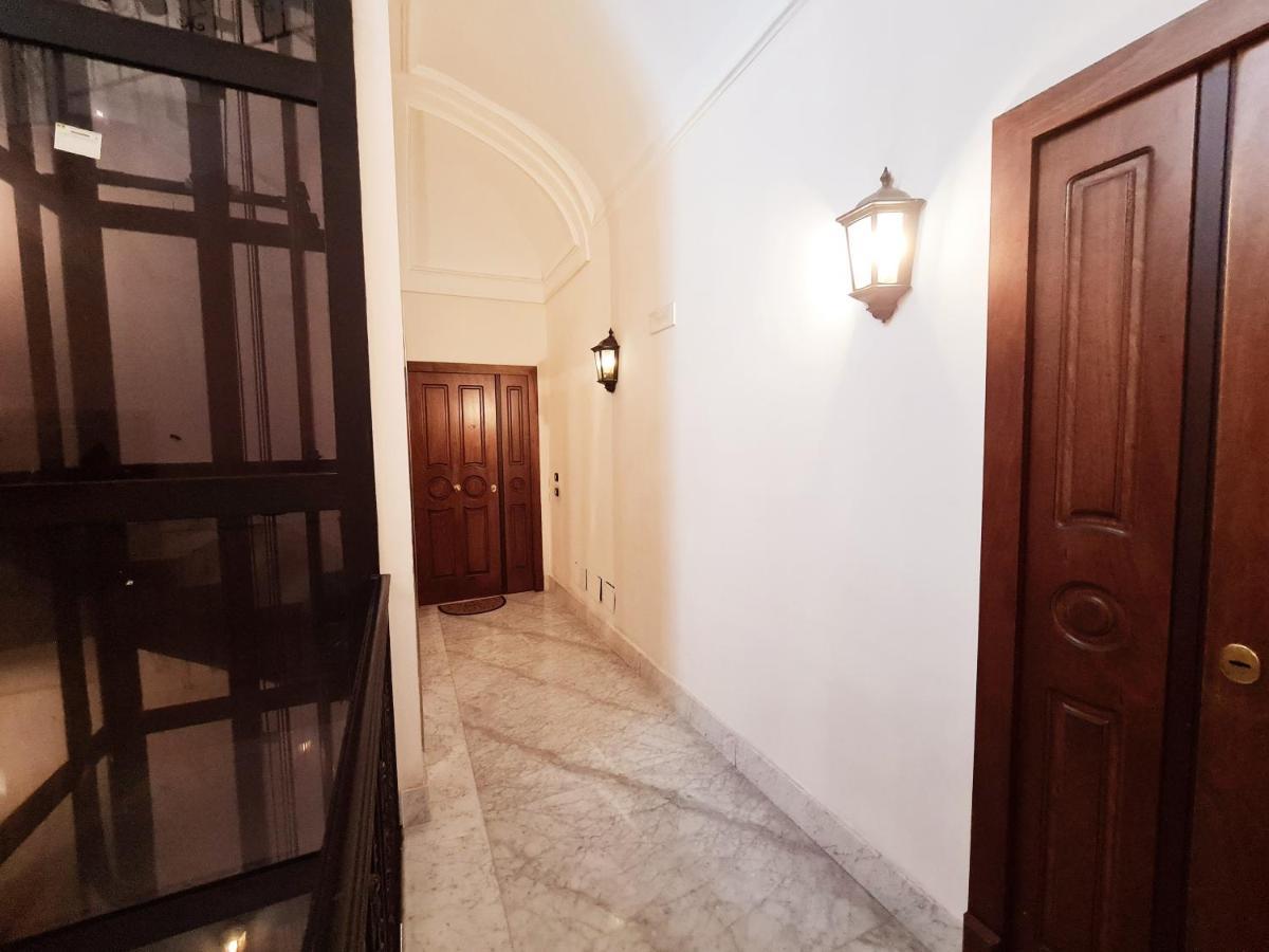 La Gioiosa Apartment Naples