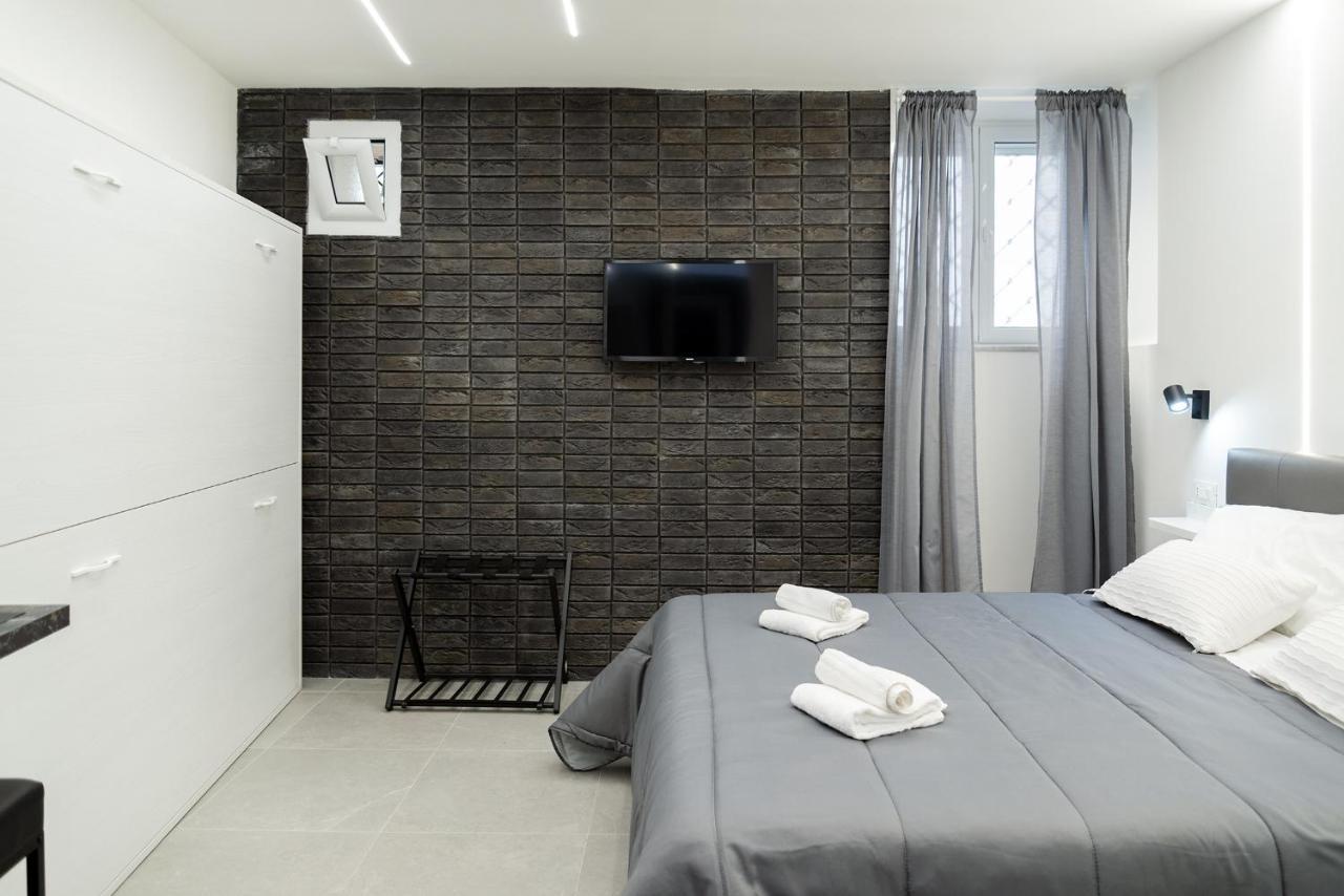 Holiday home Casa Spaccanapoli Naples