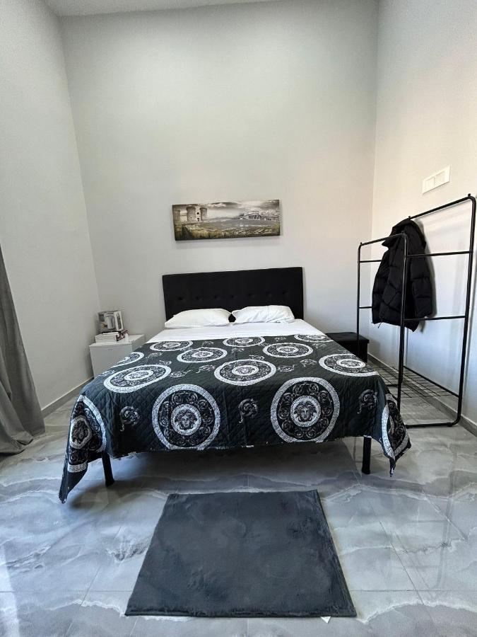 Foria House Valentino Apartment *
