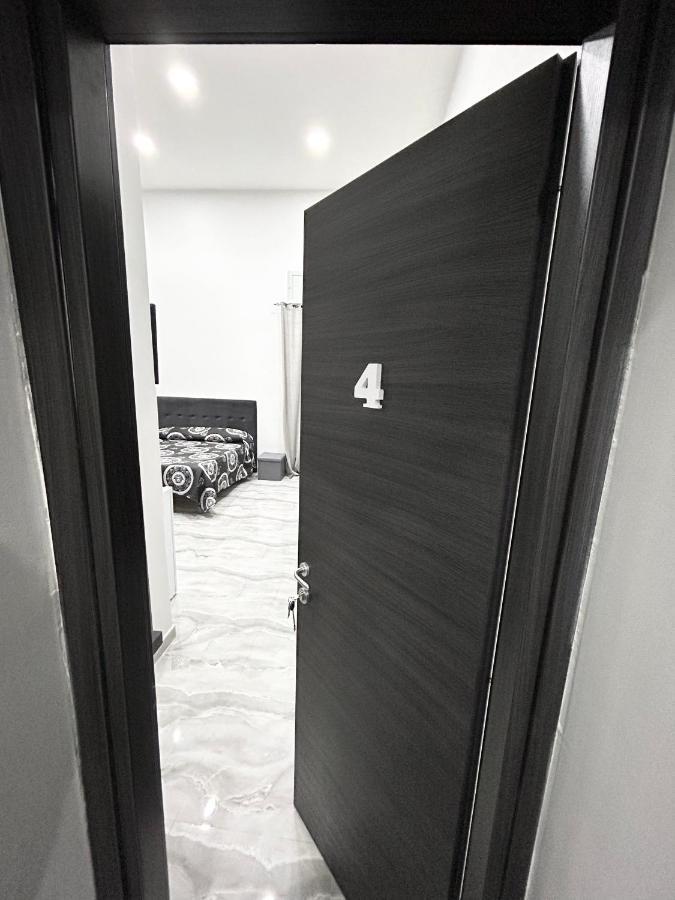 Foria House Valentino *