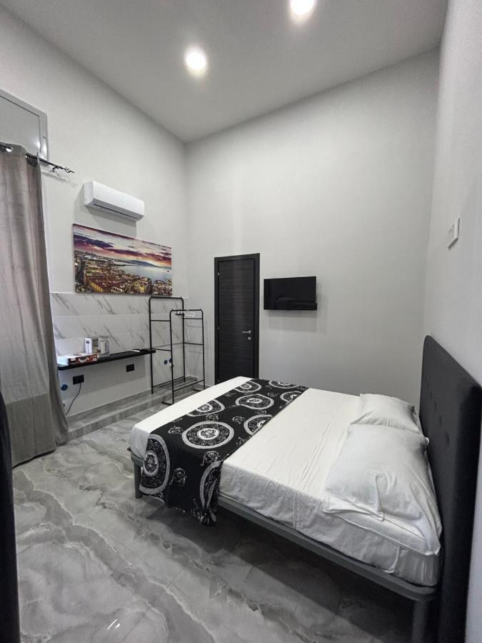 Foria House Valentino * Naples