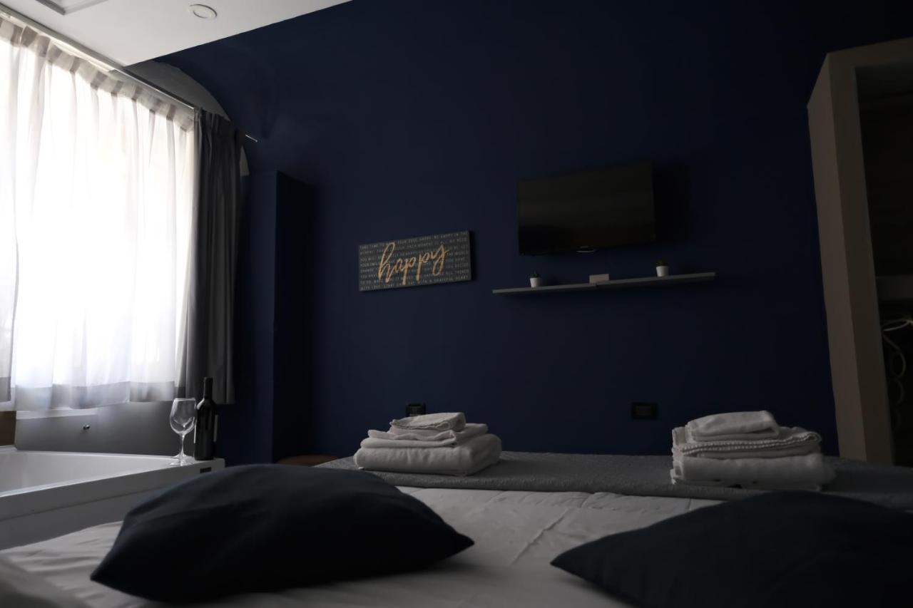 Royalty & Bed & Breakfast Naples