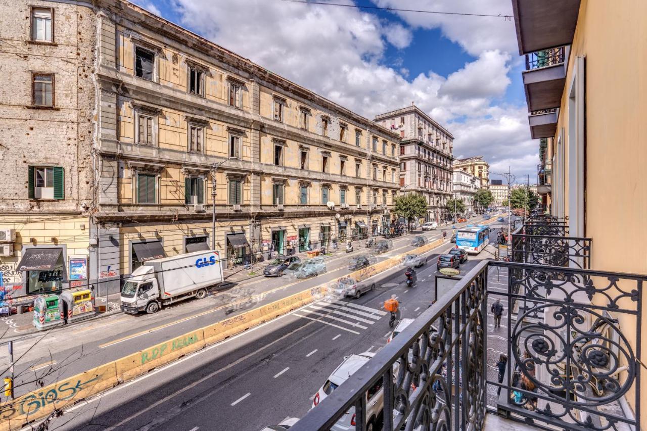 Gallery Naples