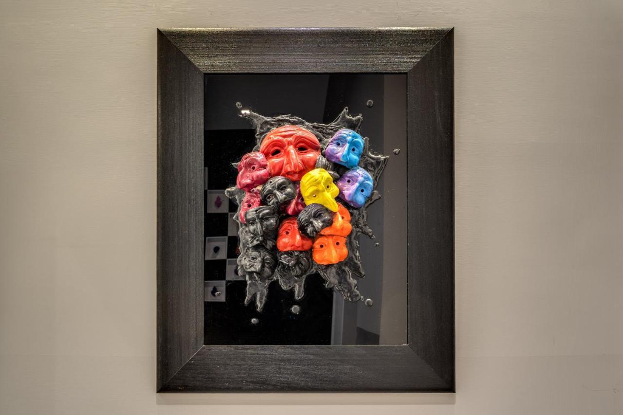 Gallery Naples