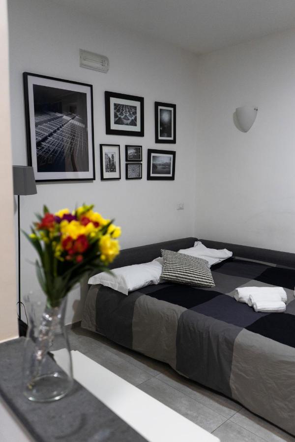 Apartment Donna Chiara House - Toledo Naples