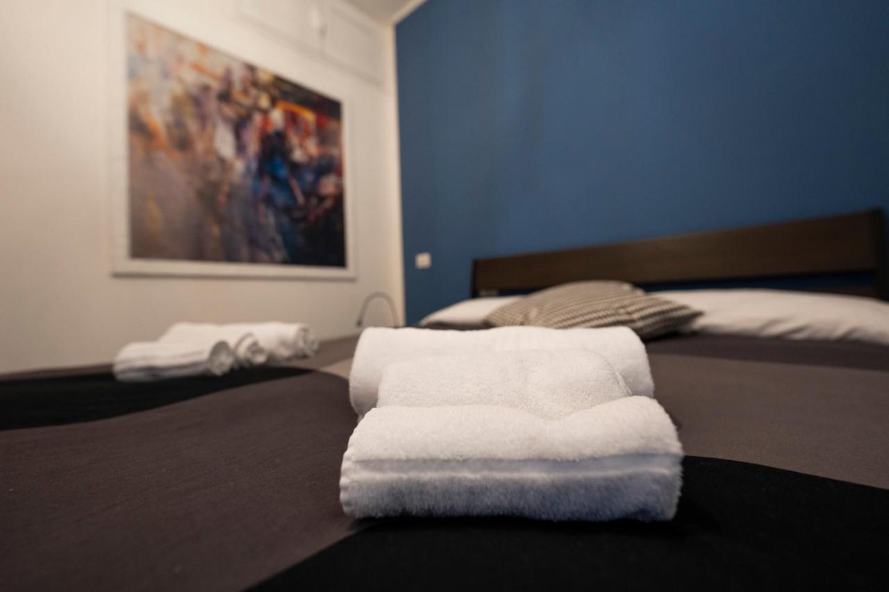 Apartment Donna Chiara House - Toledo Naples