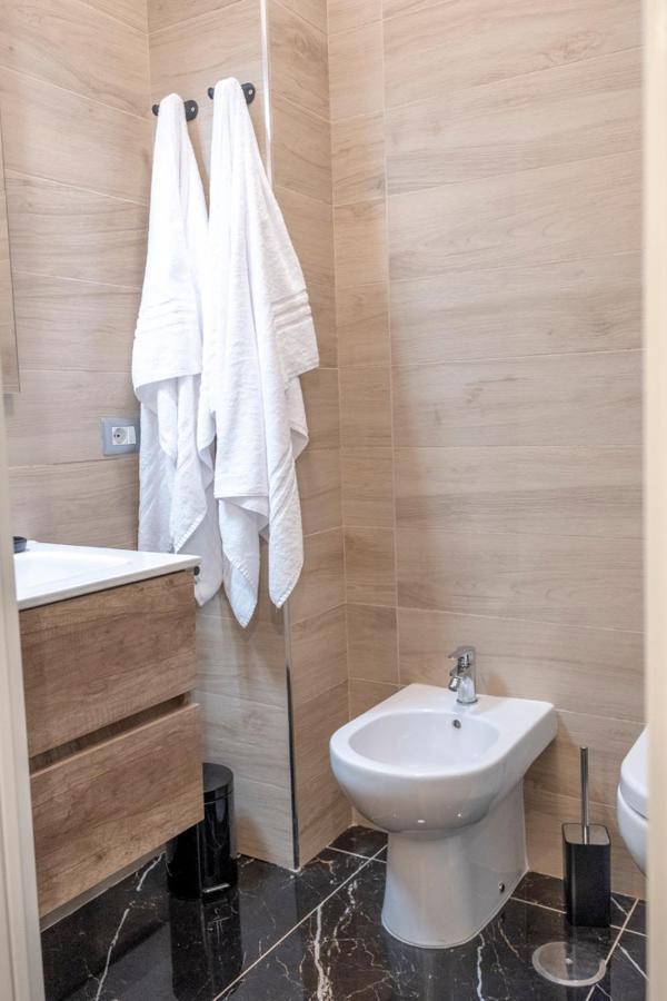 Apartment Bartolomeo 61 Naples