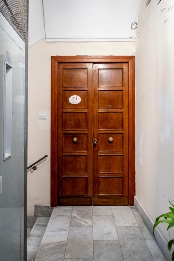 Bartolomeo 61 Apartment *
