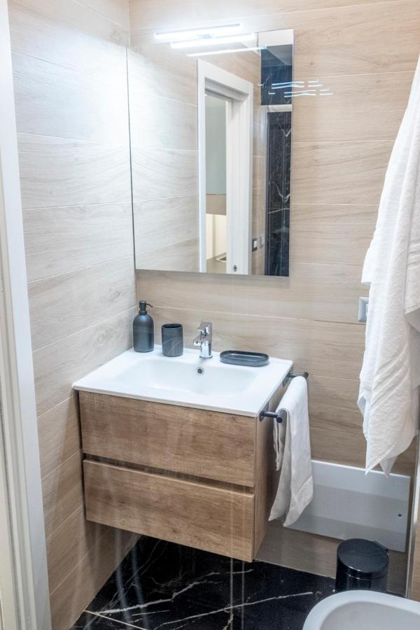 Apartment Bartolomeo 61 *