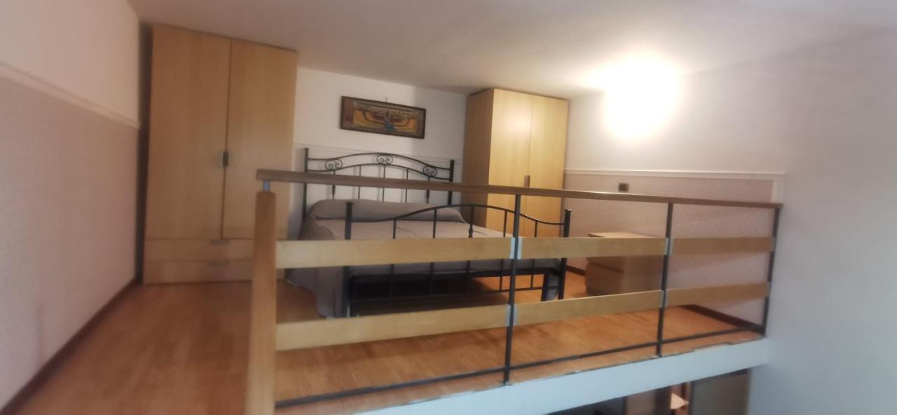 Apartment Real Family House *