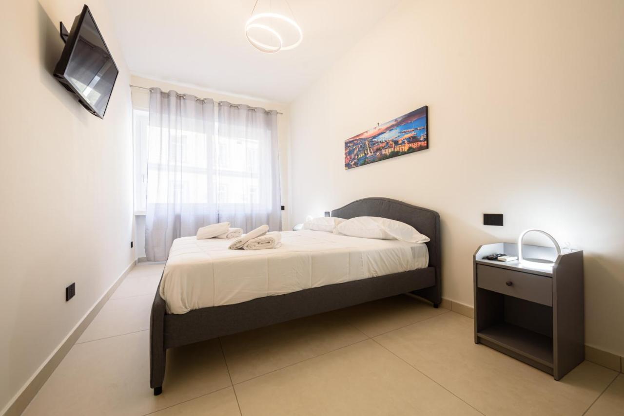 Via Niccolo Tommaseo 4 - 3 Apartment