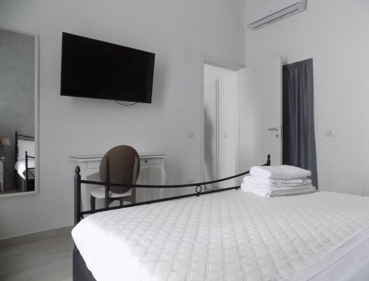 1 Romantica Casa Centrale, Silenziosa Ristrutturata Apartment *