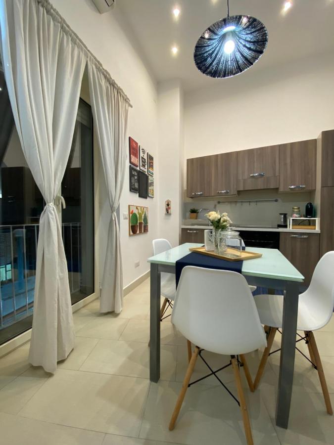 Riman, Apartment