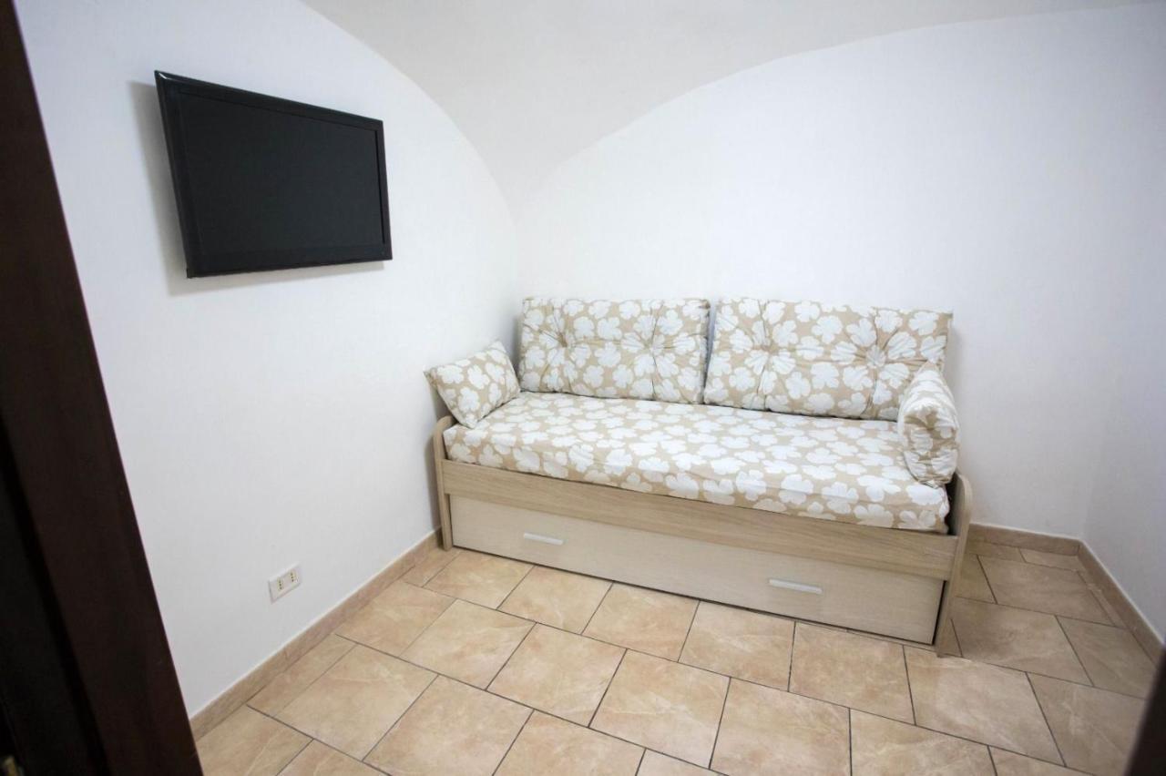 Domus Dei Gemelli Apartment Naples