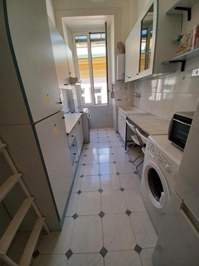 A Casa Di Nonna Ida, Nel Cuore Pulsante Di Apartment