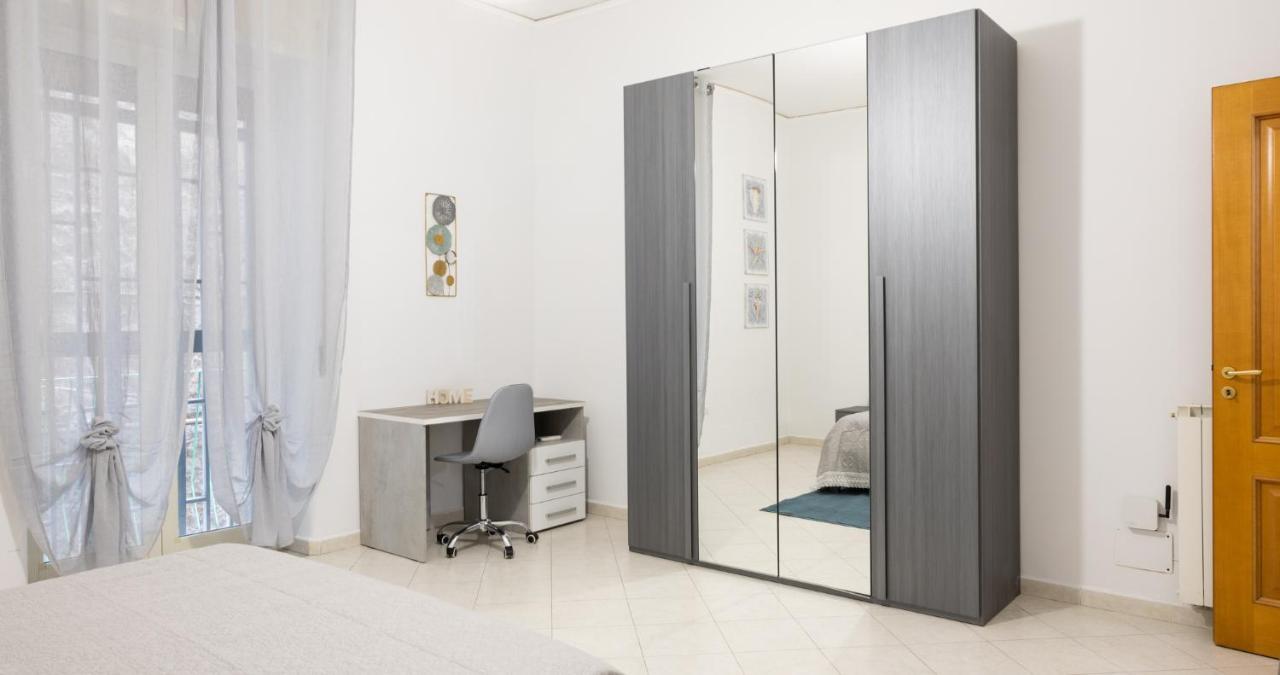 Decumani - Nel Cuore Di Apartment *