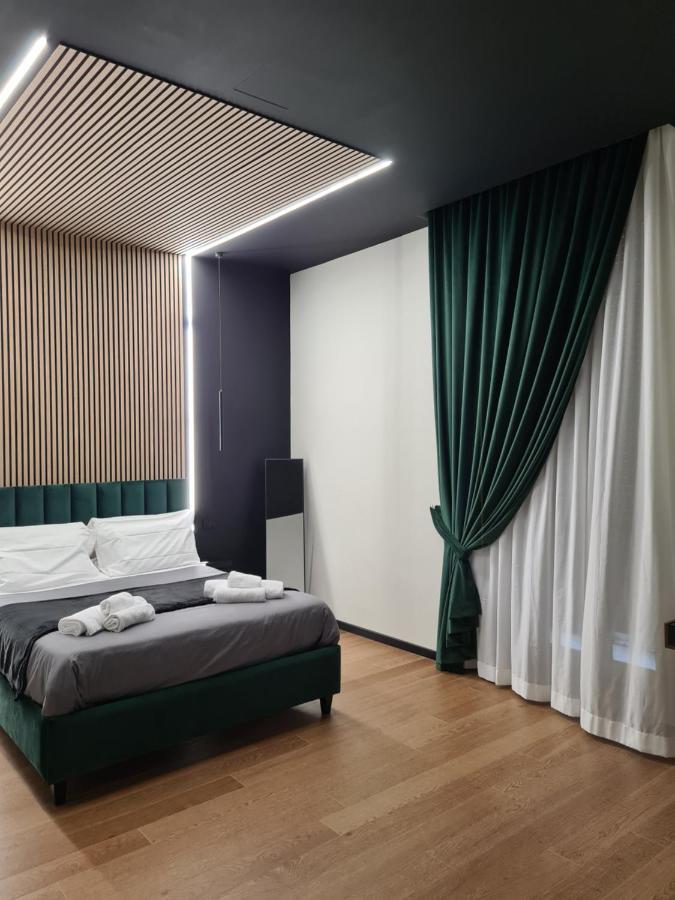 Chiatamone Luxury Apartment *