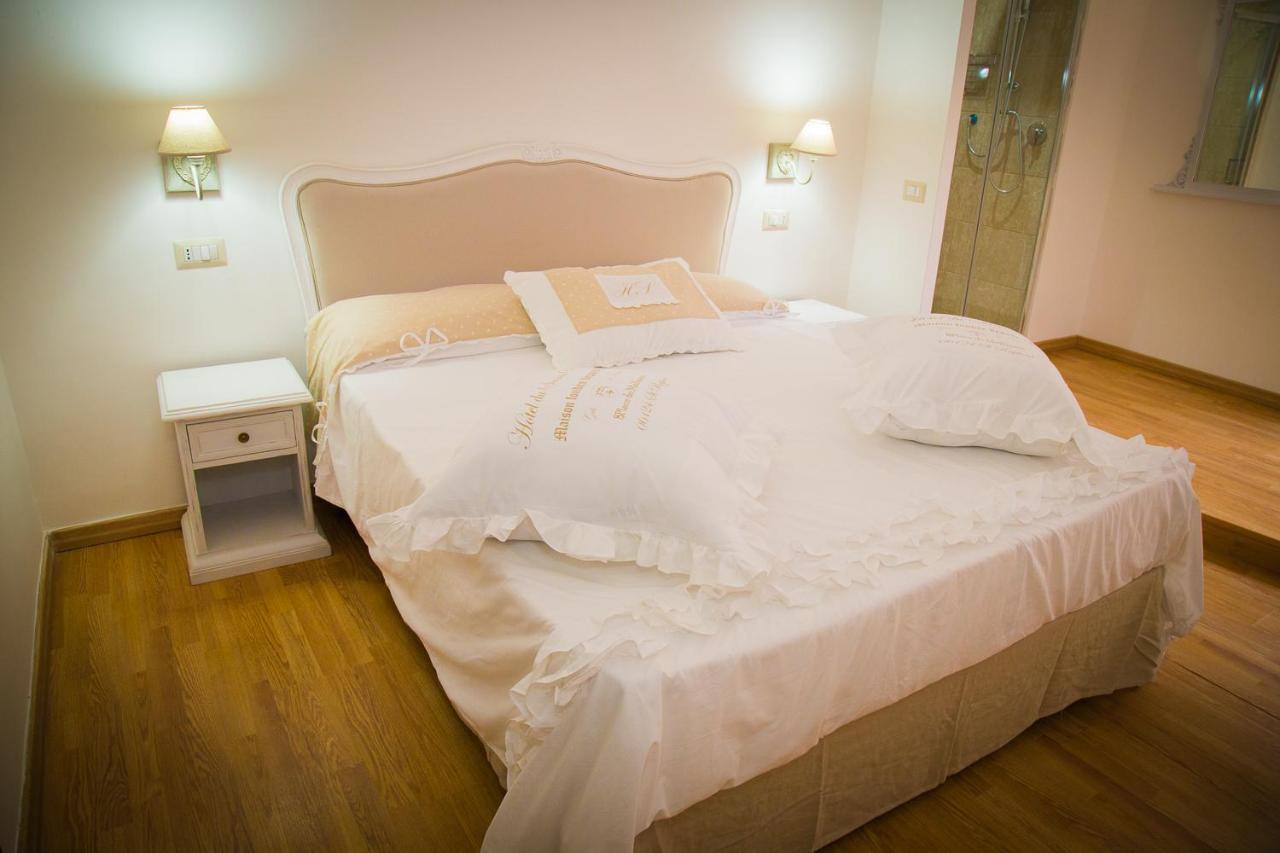 Bed & Breakfast I Racconti Di Partenope Naples