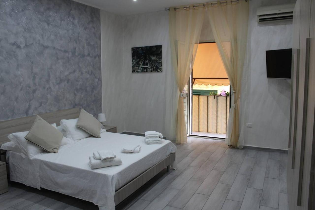 Casa Vacanza Grey Aparthotel *