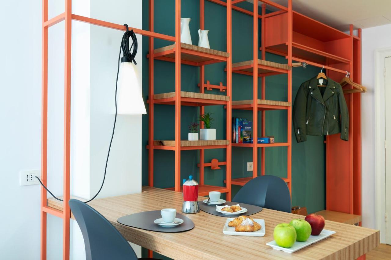 Hotel Piazza Bellini & 3*