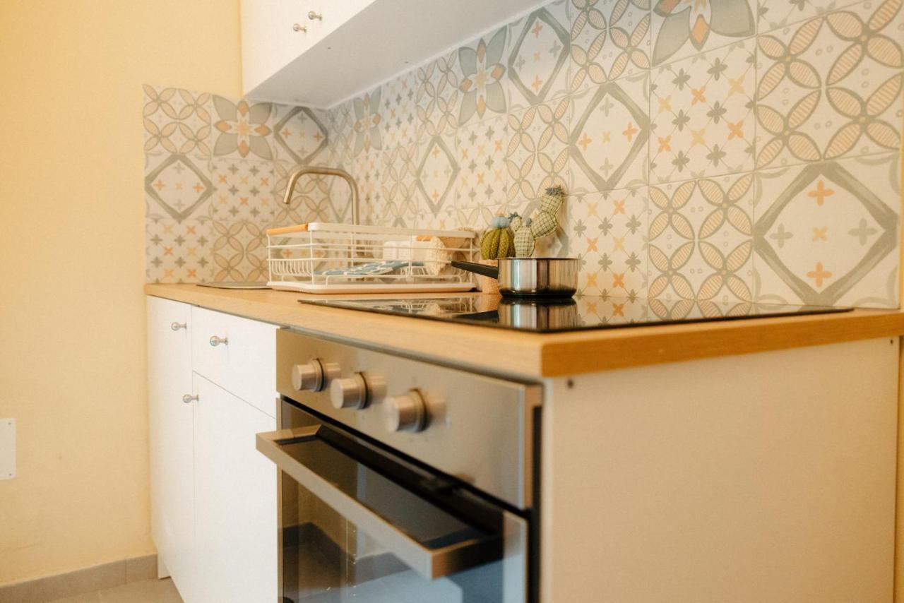 Faboulhouse: Zona Arenella/vomero. Apartment