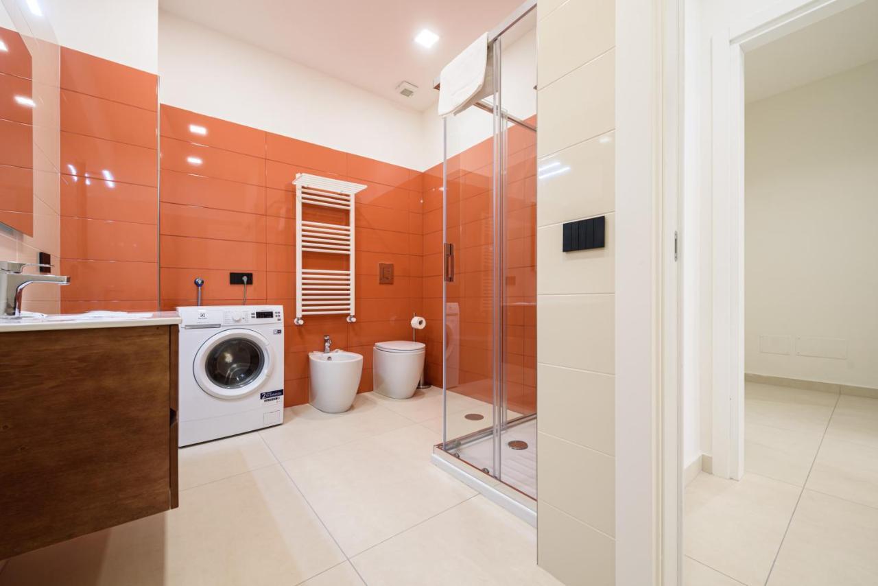 Via Niccolo Tommaseo 4 - 3 Apartment *