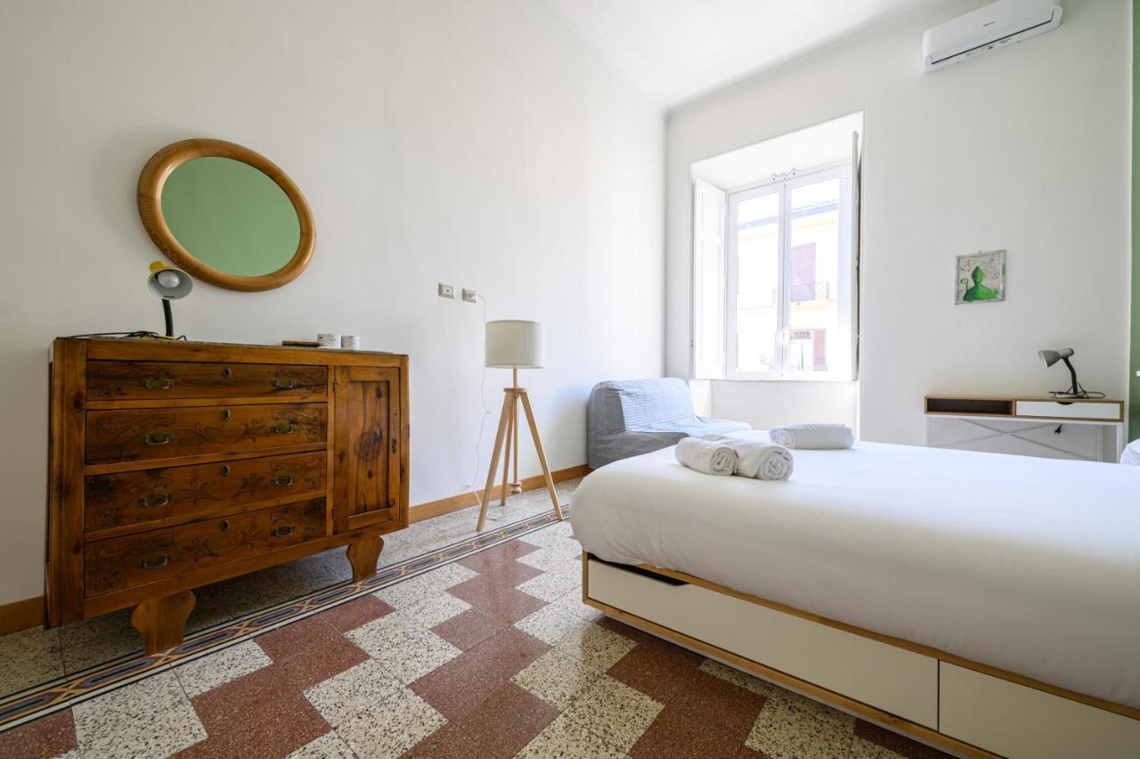Via Cairoli 60 Apartment