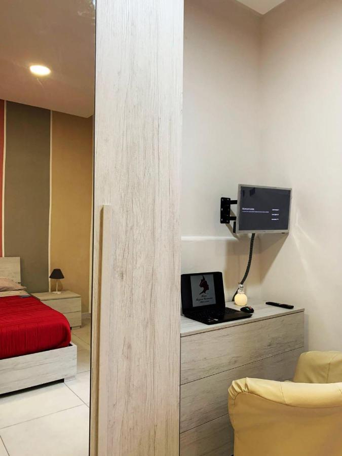 Regina Giovanna Guest house Naples