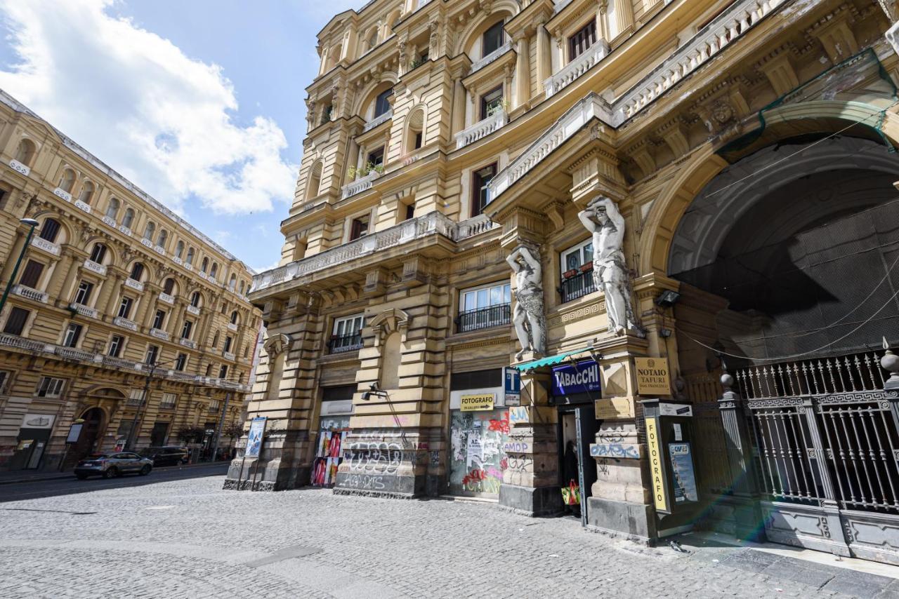 Piazza Nicola 14 Apartment *