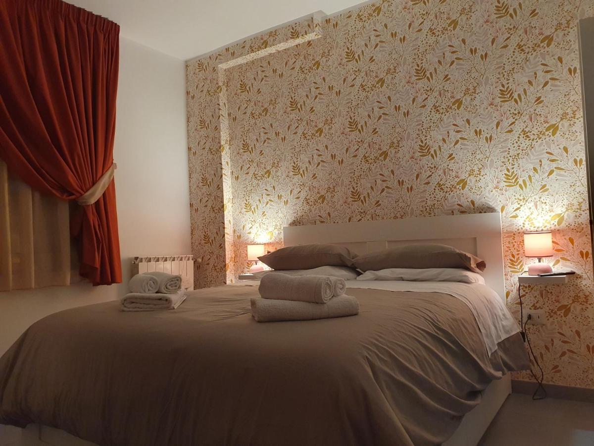 Casa Moni * Naples