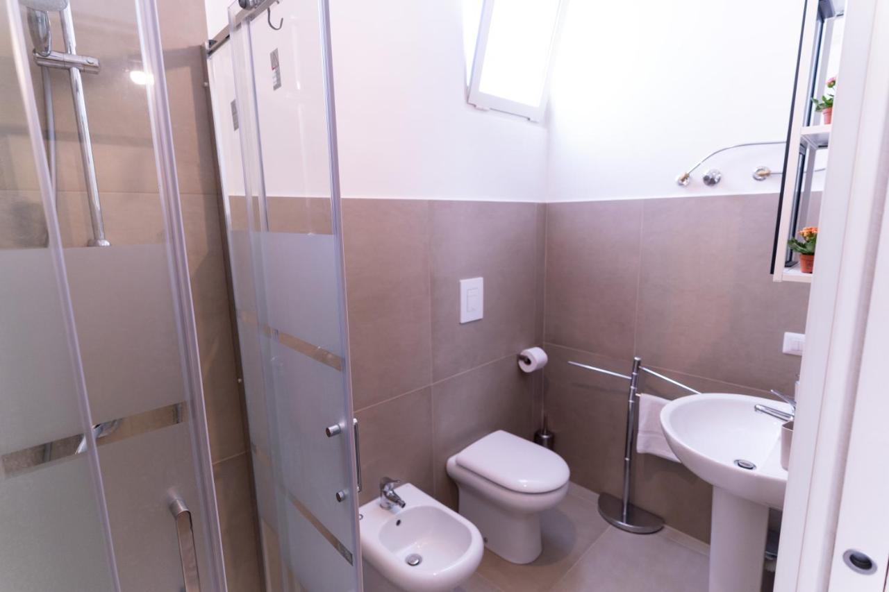 Apartment Tiny Daisy House Naples