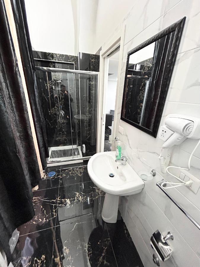 Giovanni Luxury Suites * Naples
