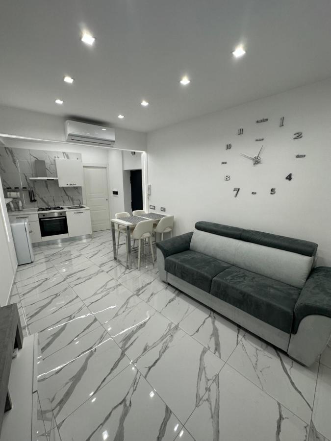 Mavy House Naples