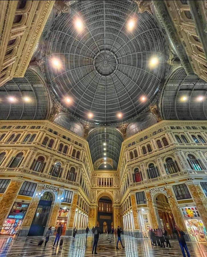 Oikos Naples