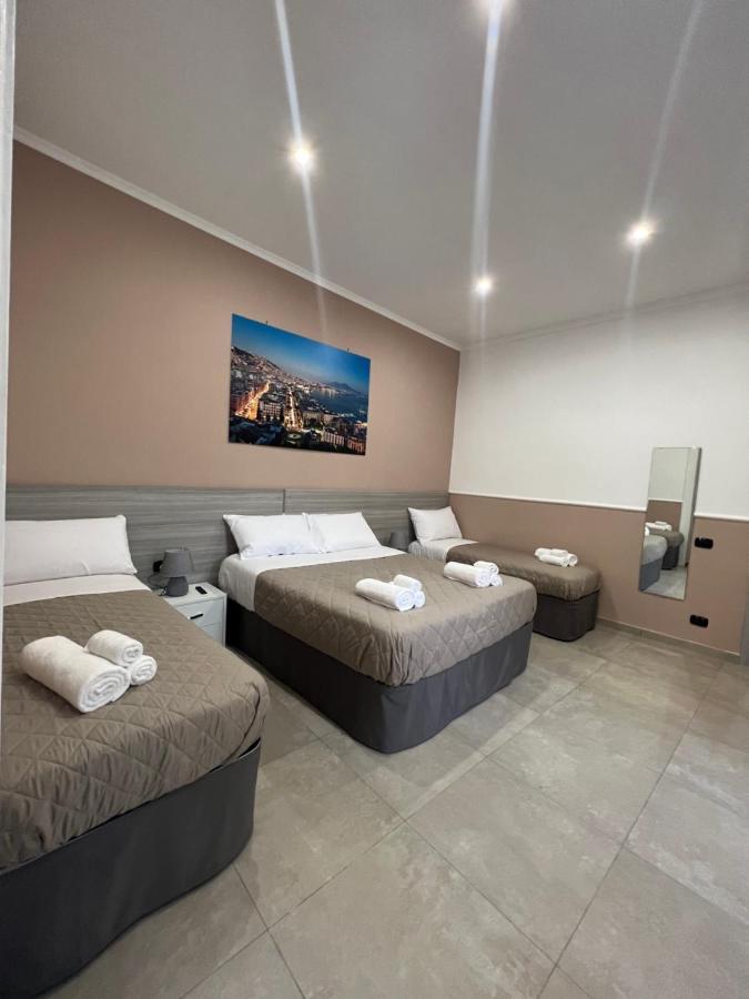 Silvana Naples