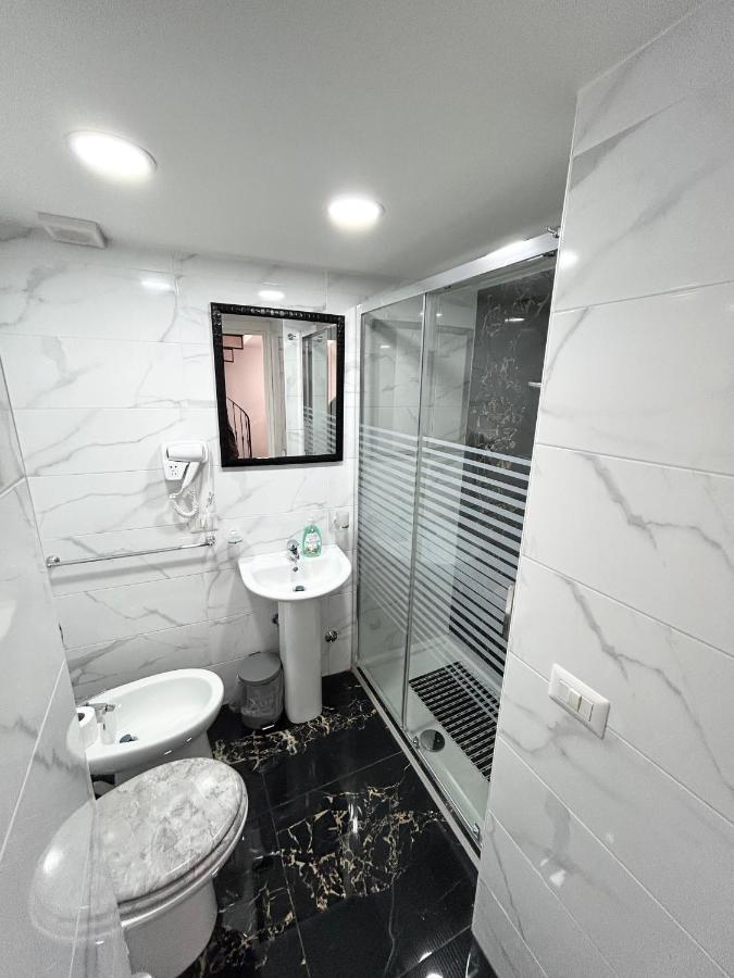 Giovanni Luxury Suites Naples