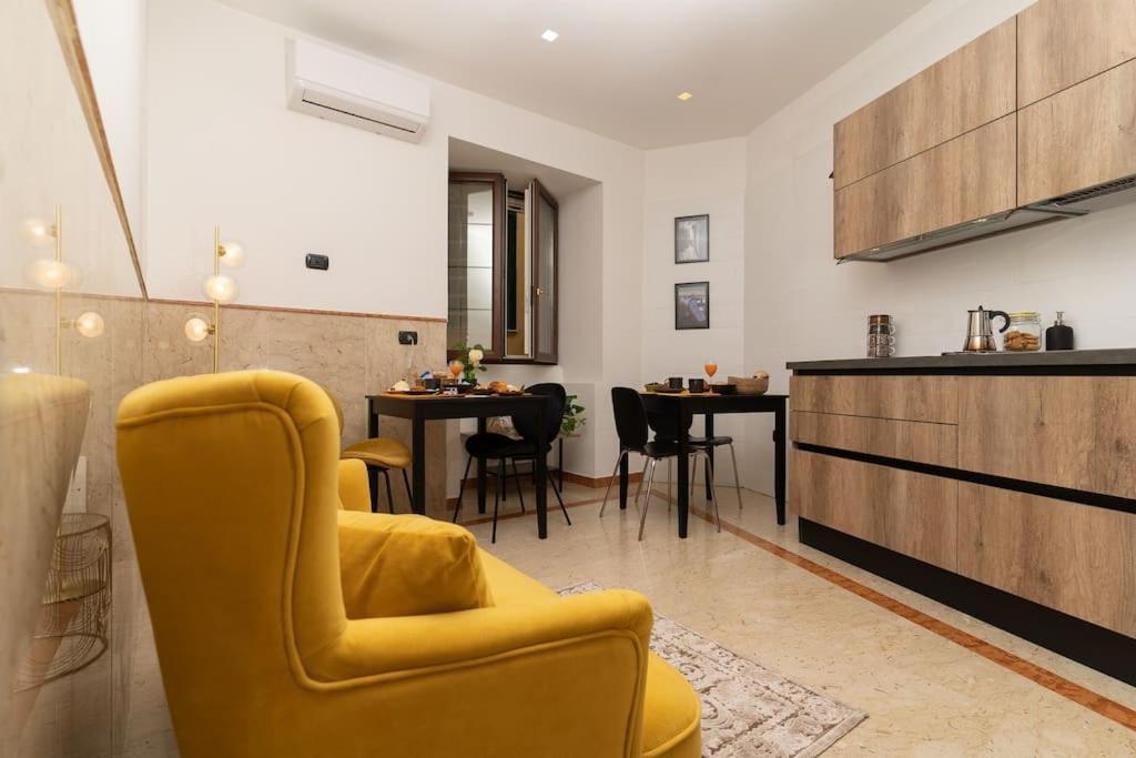 Apartment Daymoon House Merliani Vomero *