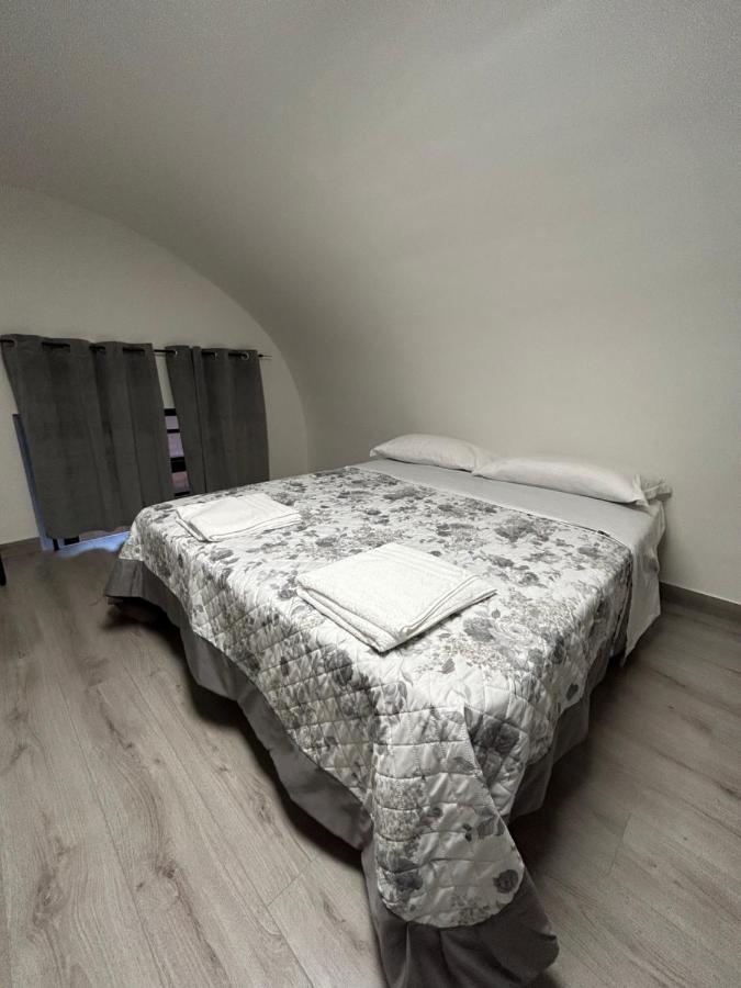 Giovanni Luxury Suites