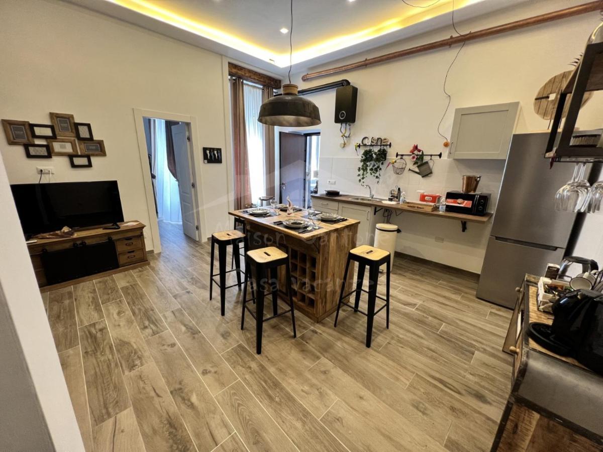 Maison Cantone Apartment Naples