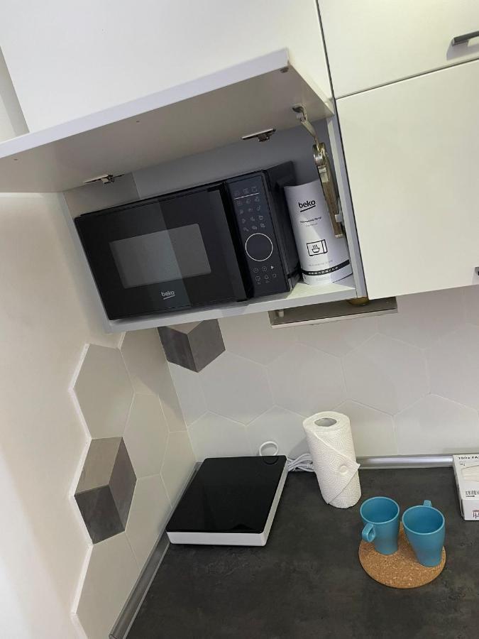 Metrodante Apartment