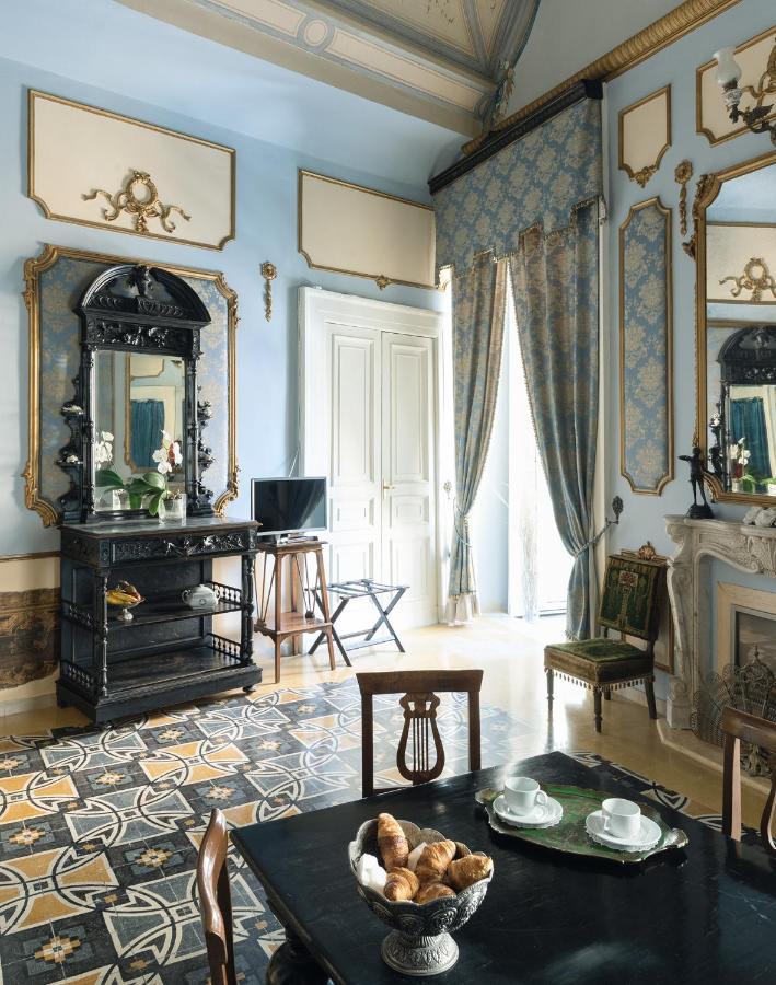 Carafa Di Maddaloni Residenza Di Charme Naples